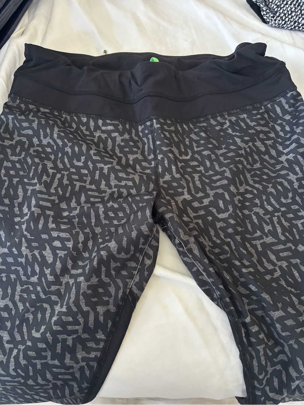 lululemon athletica leggings bundle (3) - Picture 6 of 12